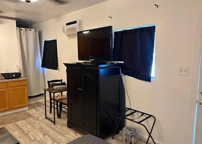 Brill Close To Sky Harbor Airport Scottsdale Tempe Downtown Phx Shopping And Freeways Apartment *